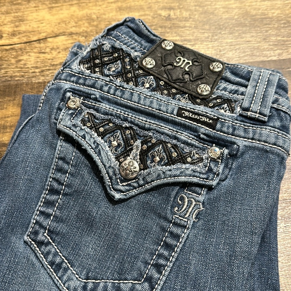 Miss Me Boot cut size 31